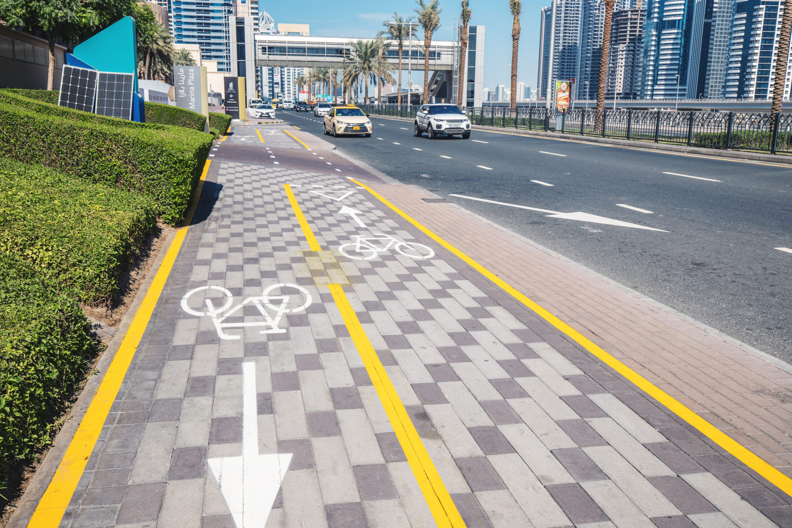 Bike rental in Dubai - Cycling path