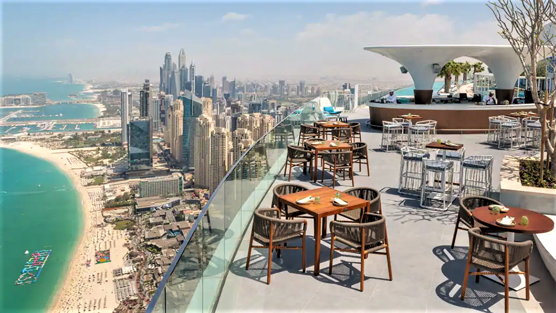 Best Dubai rooftop bars - ZETA Seventy Seven