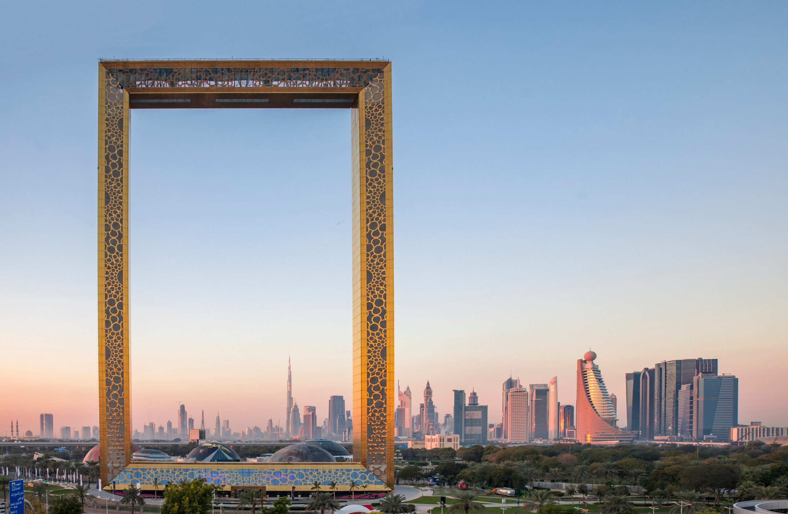 Dubai Frame - Dubai skyline