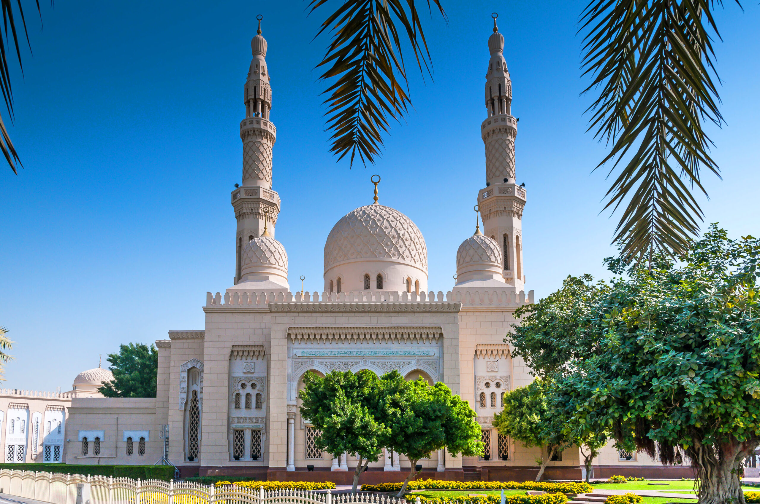 Jumeirah Mosque Dubai - Facade