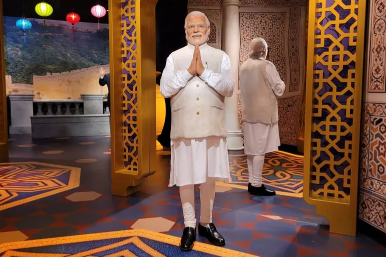 Madam Tussauds Dubai - Nerendra Modi wax figure