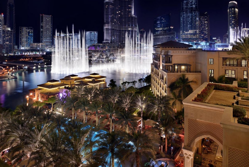 Dubai Fountain - Palace Downtown Hotel