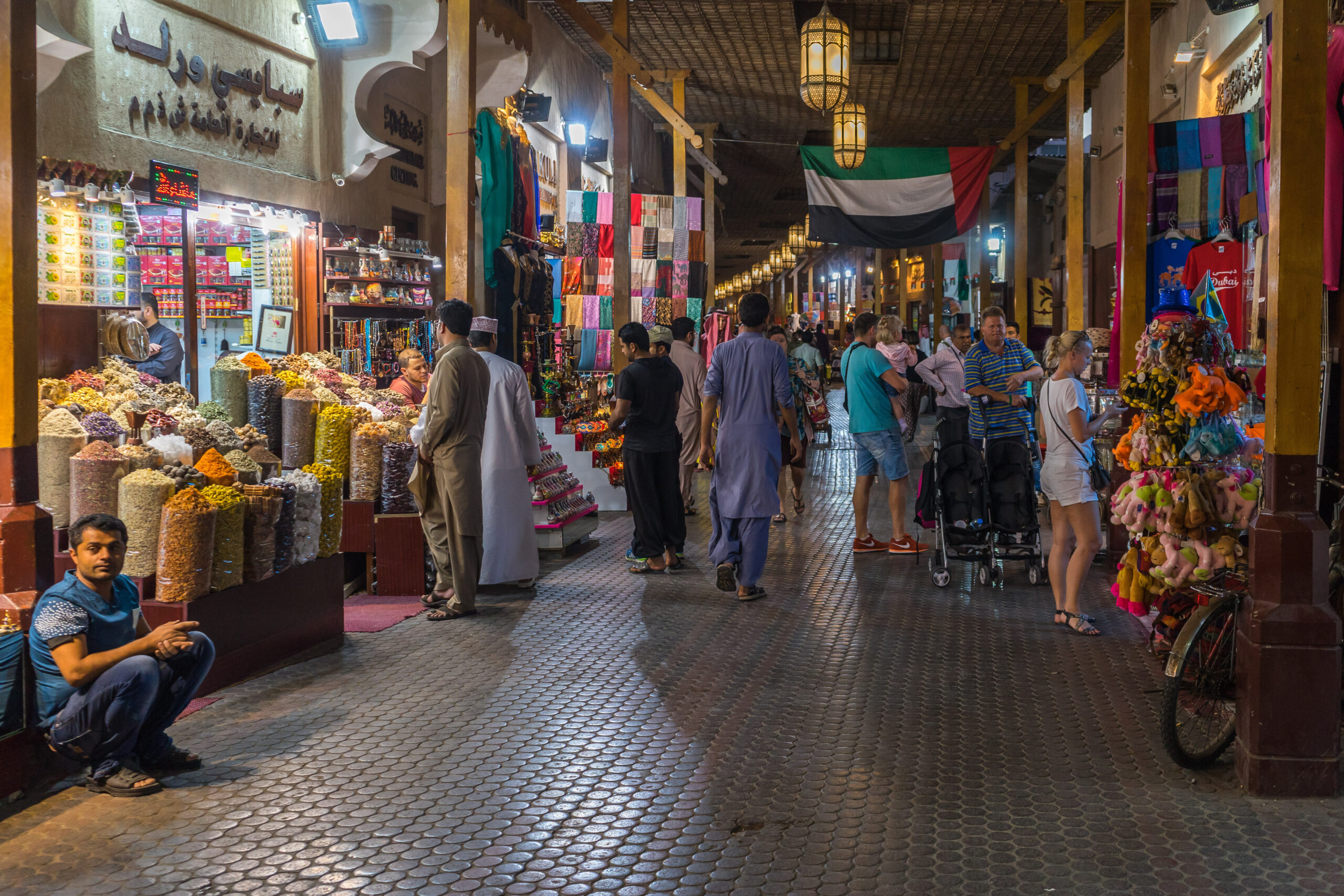 Dubai Spice Souk - Market alley