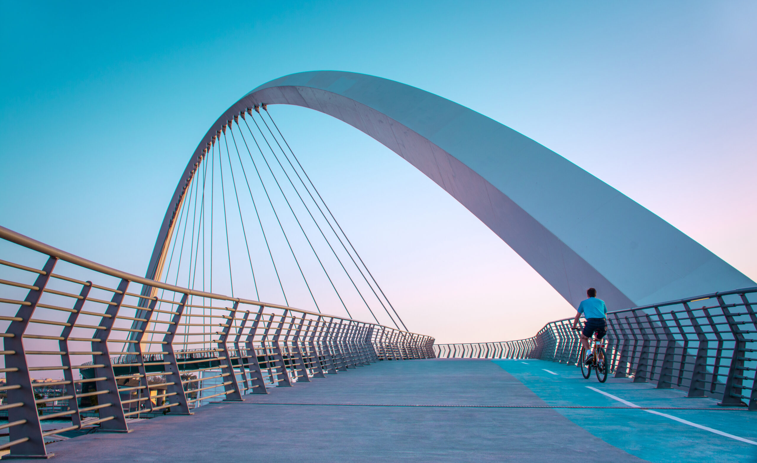 Dubai Water Canal - Cycling