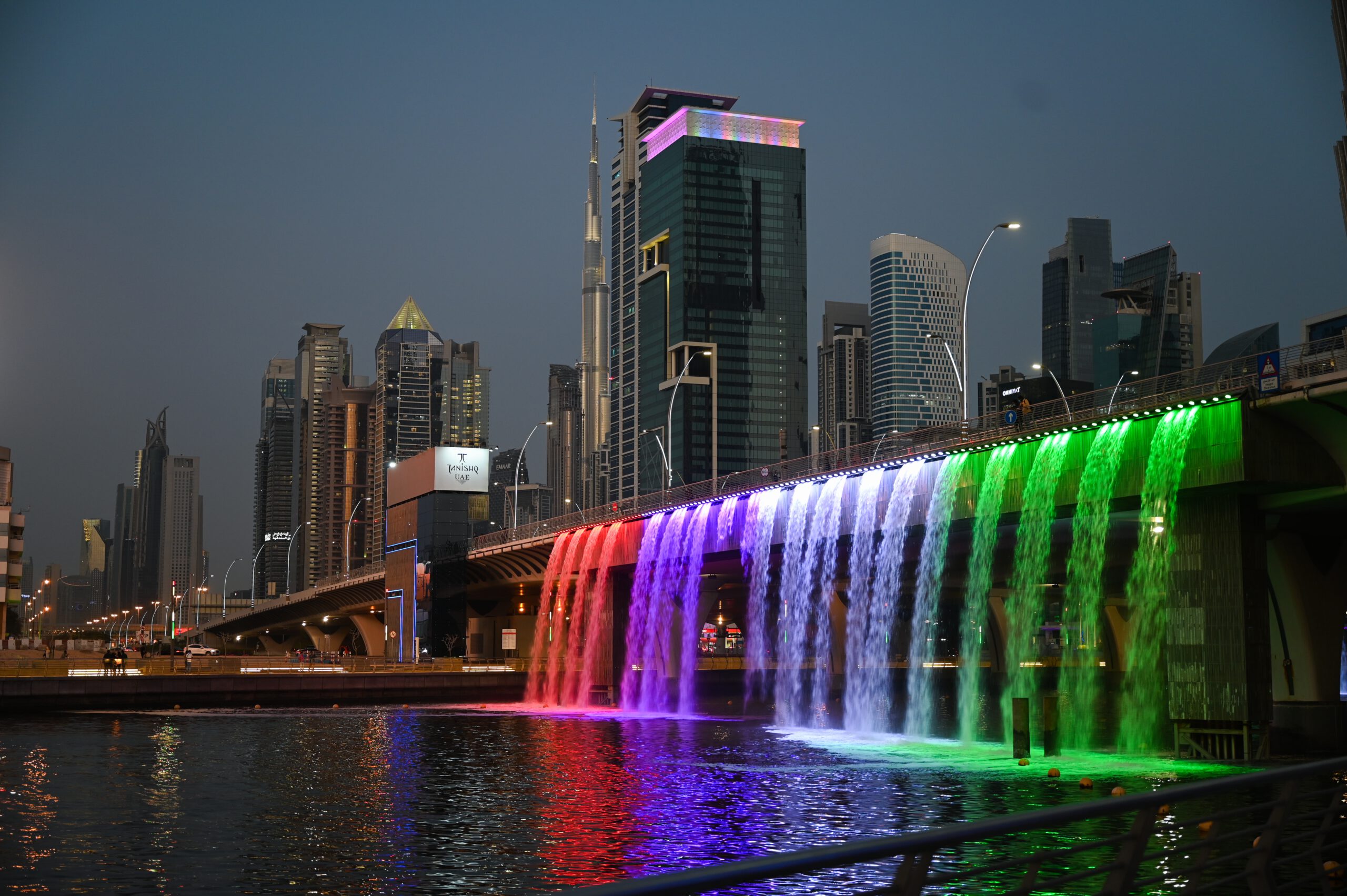 Dubai Water Canal - Sheikh Zayed Road waterfall