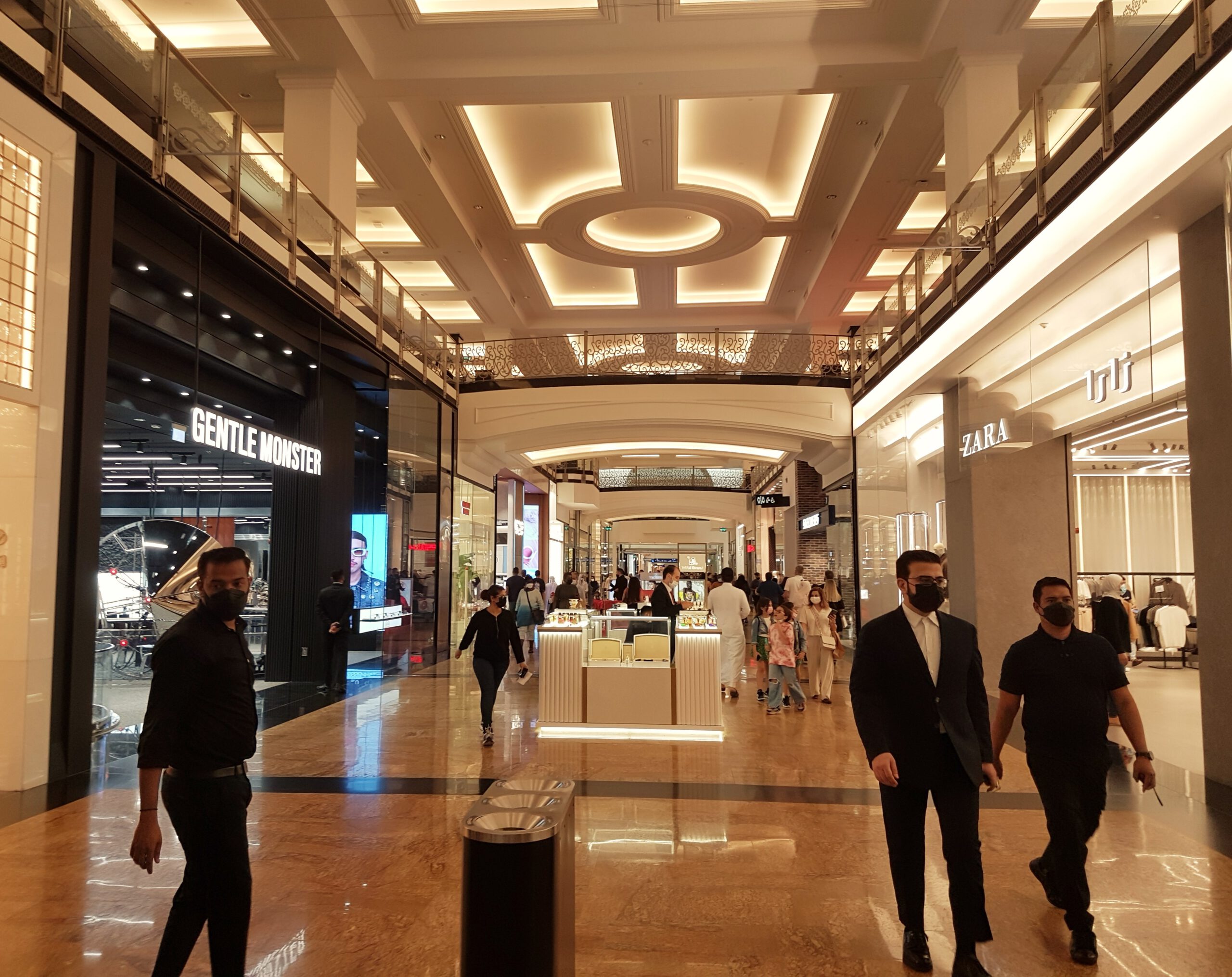 Mall of the Emirates Dubai - Shops