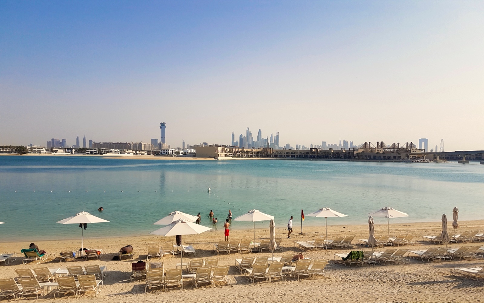 Aquaventure Waterpark Dubai - Beach loungers