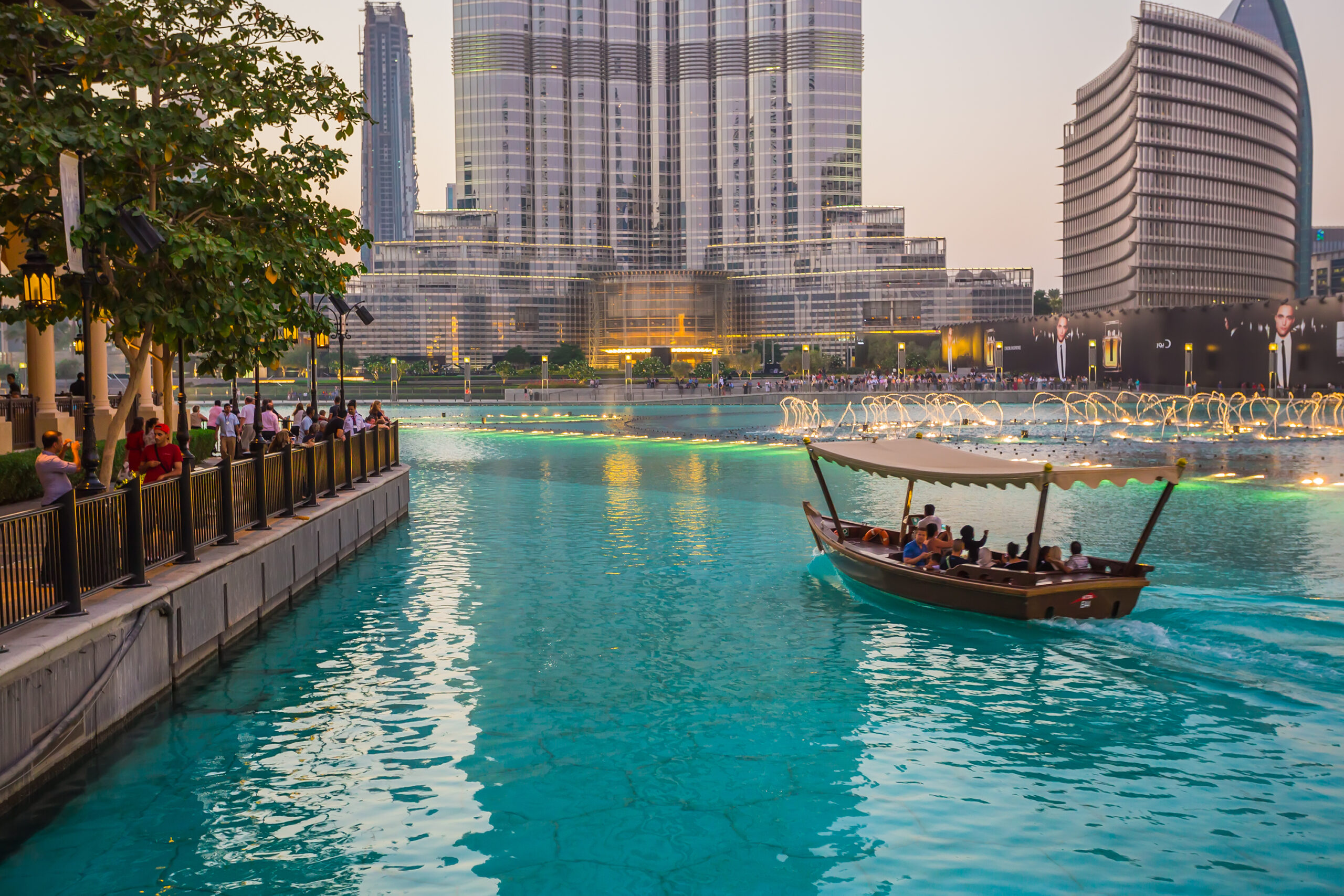 Burj Khalifa Dubai - Abra in Dubai Fountain Lake