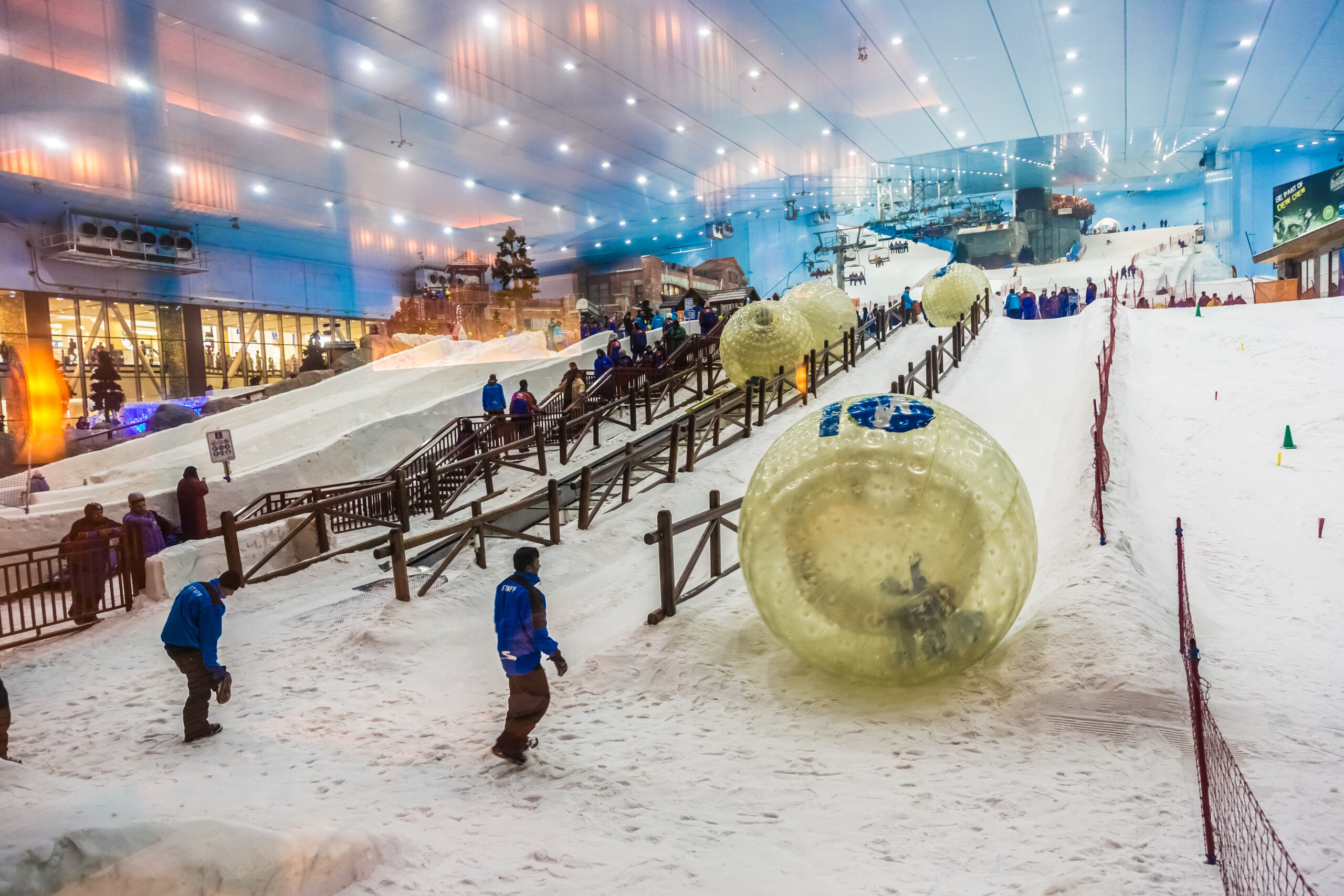 Ski Dubai - Rolling ball experience