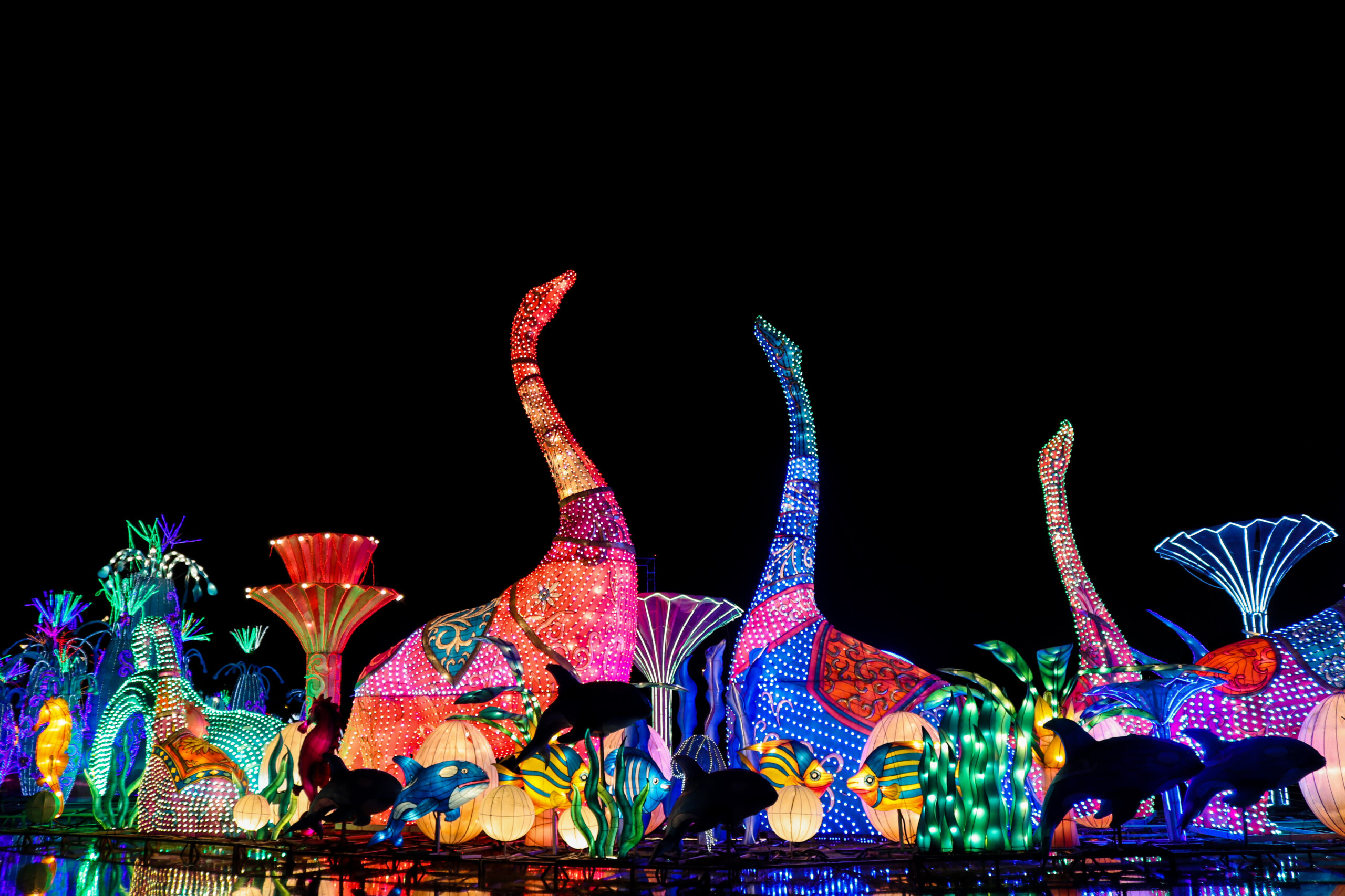 Dubai Garden Glow - Art Park