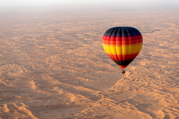 Dubai hot air balloon rides - Desert view