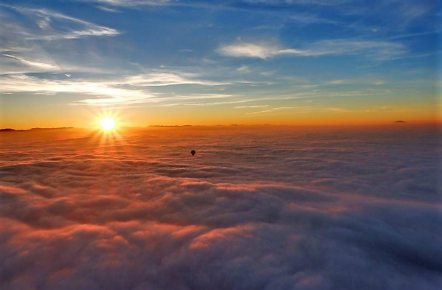 Dubai hot air balloon rides - Sunrise view