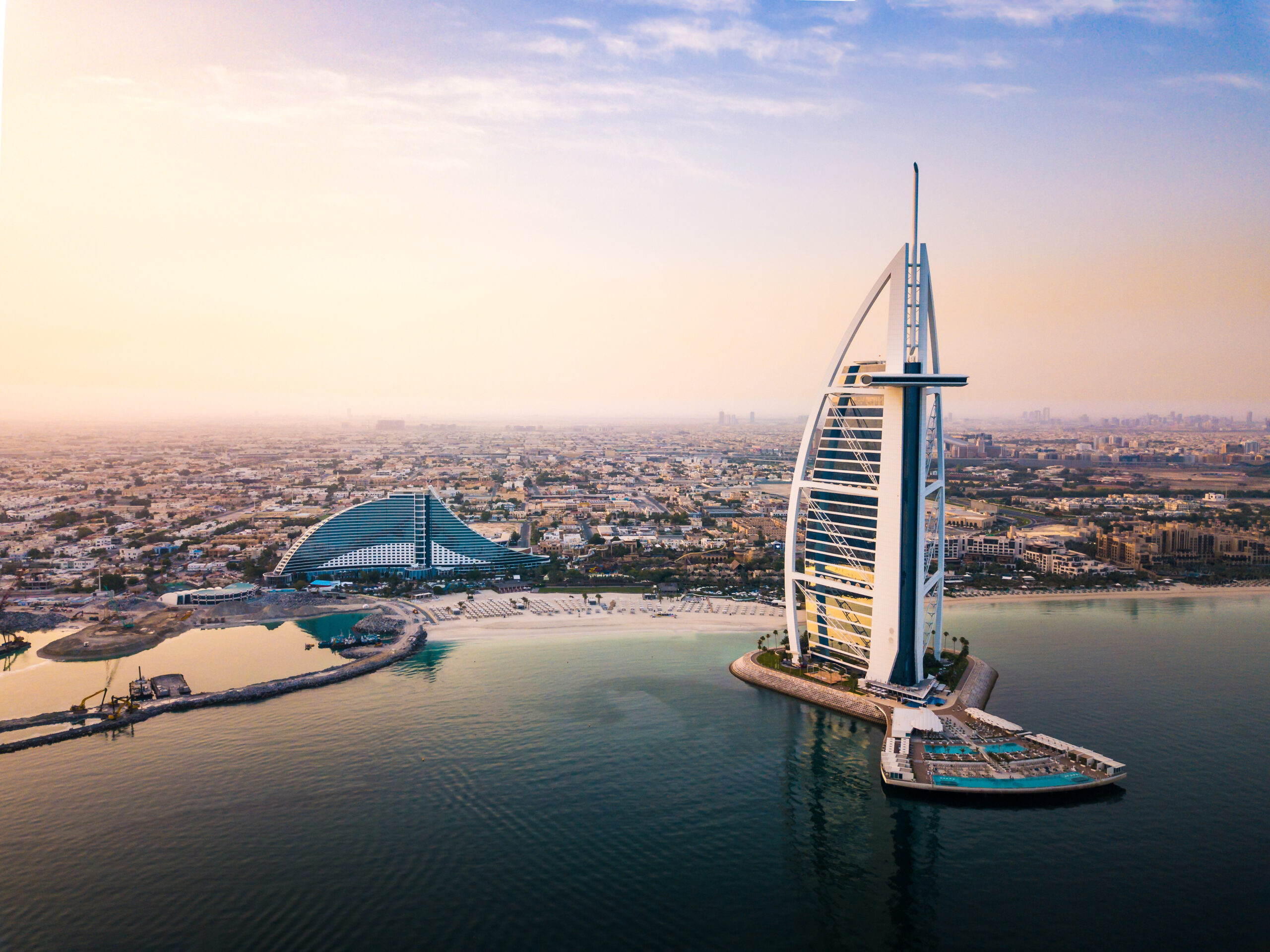 Best beach hotels in Dubai - Burj Al Arab