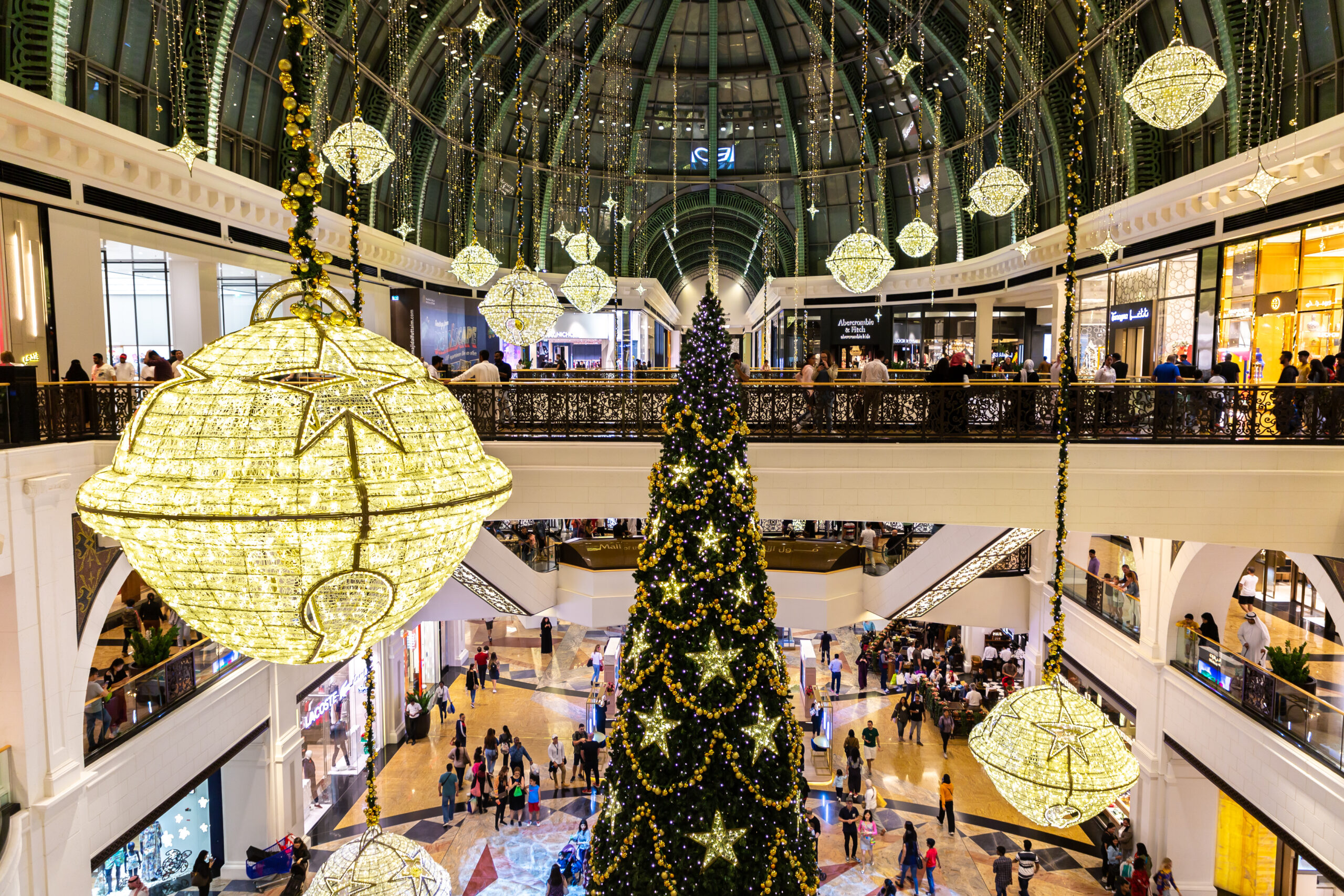 New Year in Dubai - Christmas tree Dubai Mall