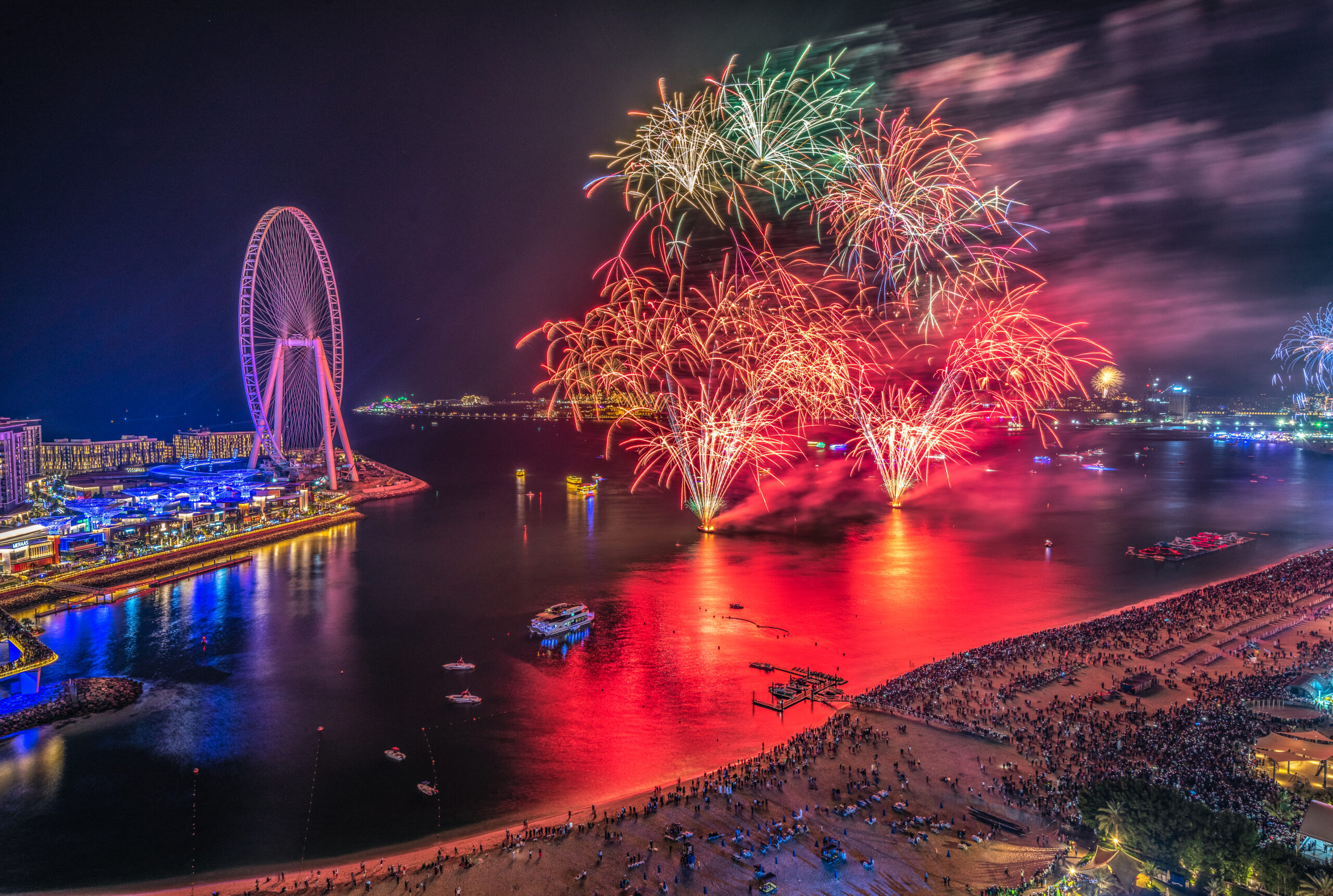 New Year in Dubai - Jumeirah Beach Residence fireworks