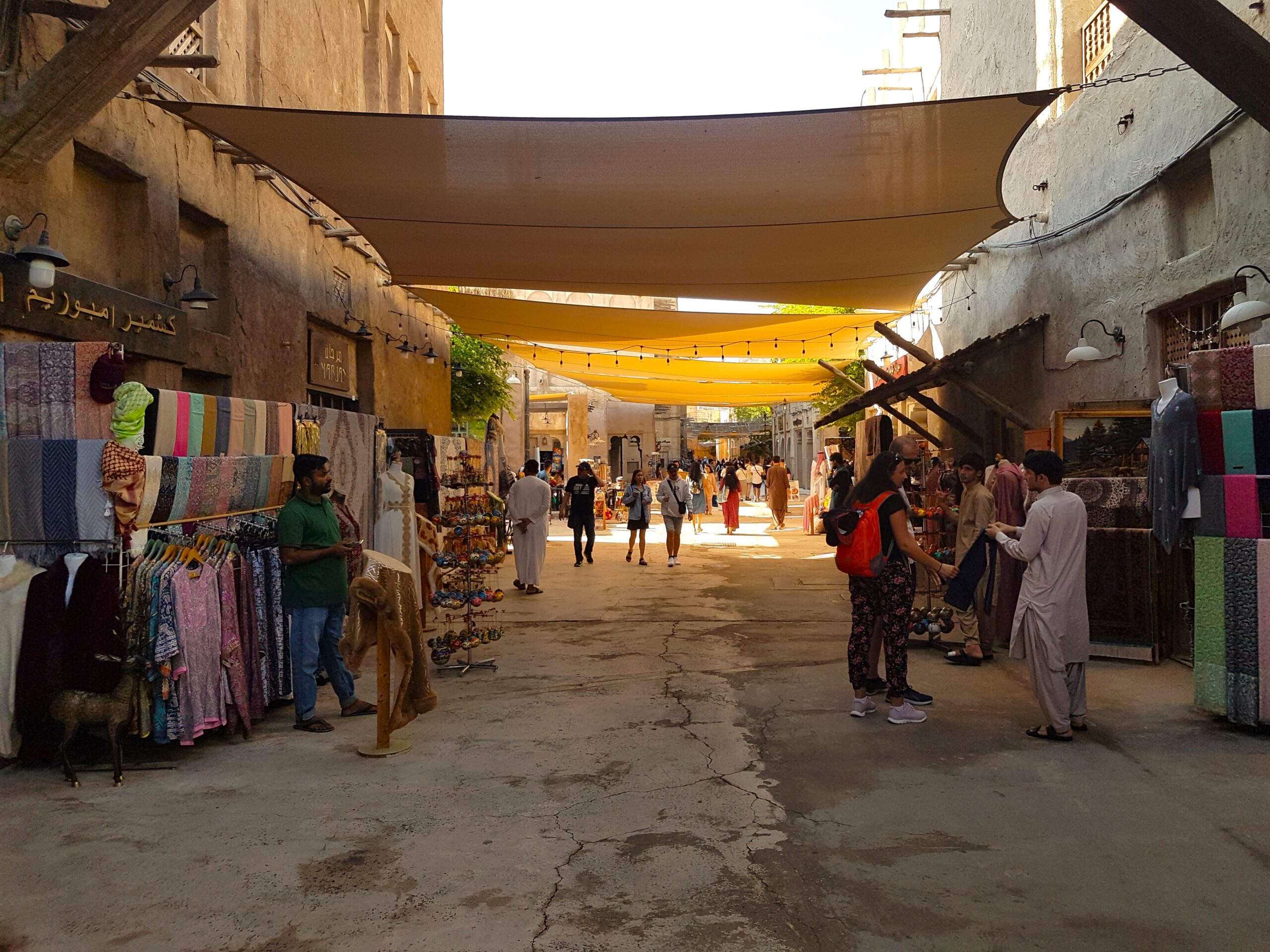 Al Seef Dubai - Shopping street