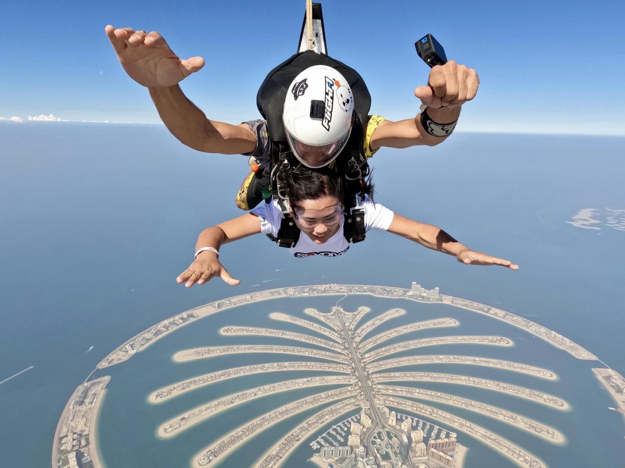 Skydive Dubai - Palm skydiving