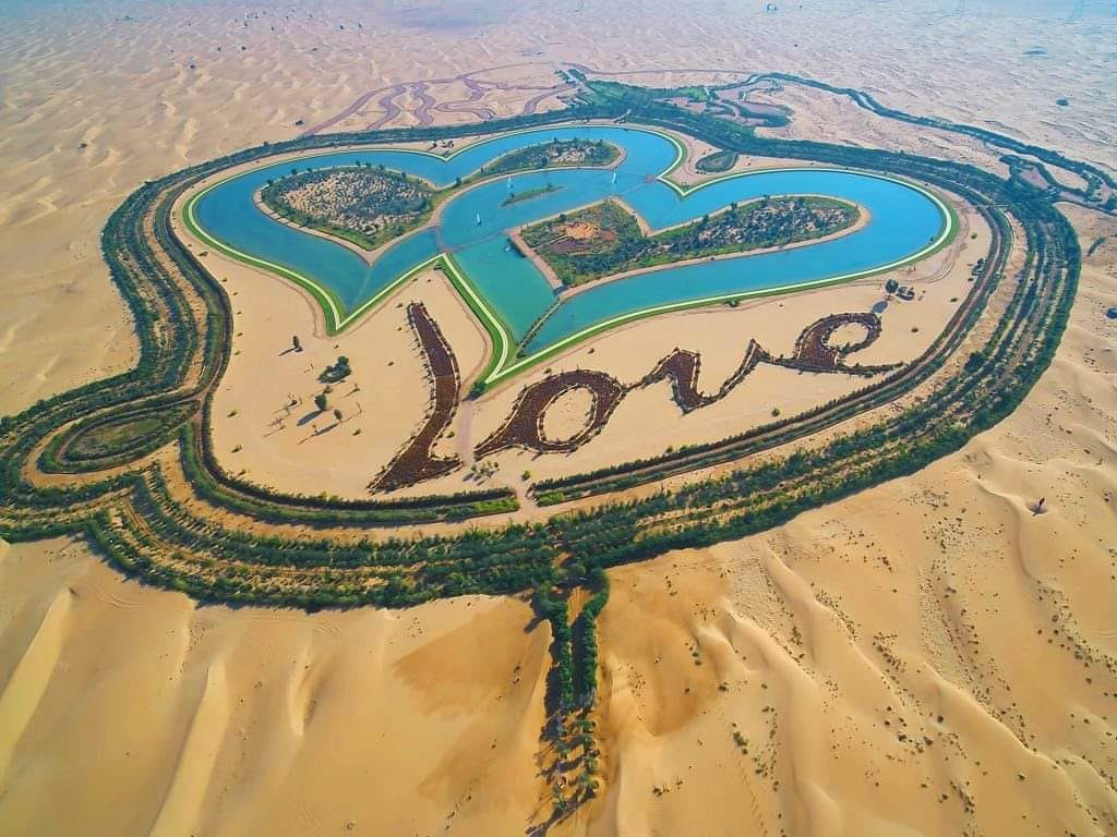 Valentine's Day in Dubai - Love Lake